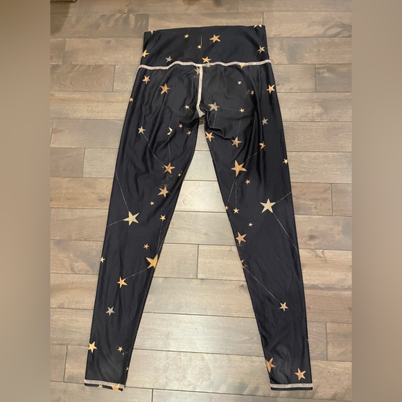 TEEKI Yoga Pants; size M - Picture 2 of 3